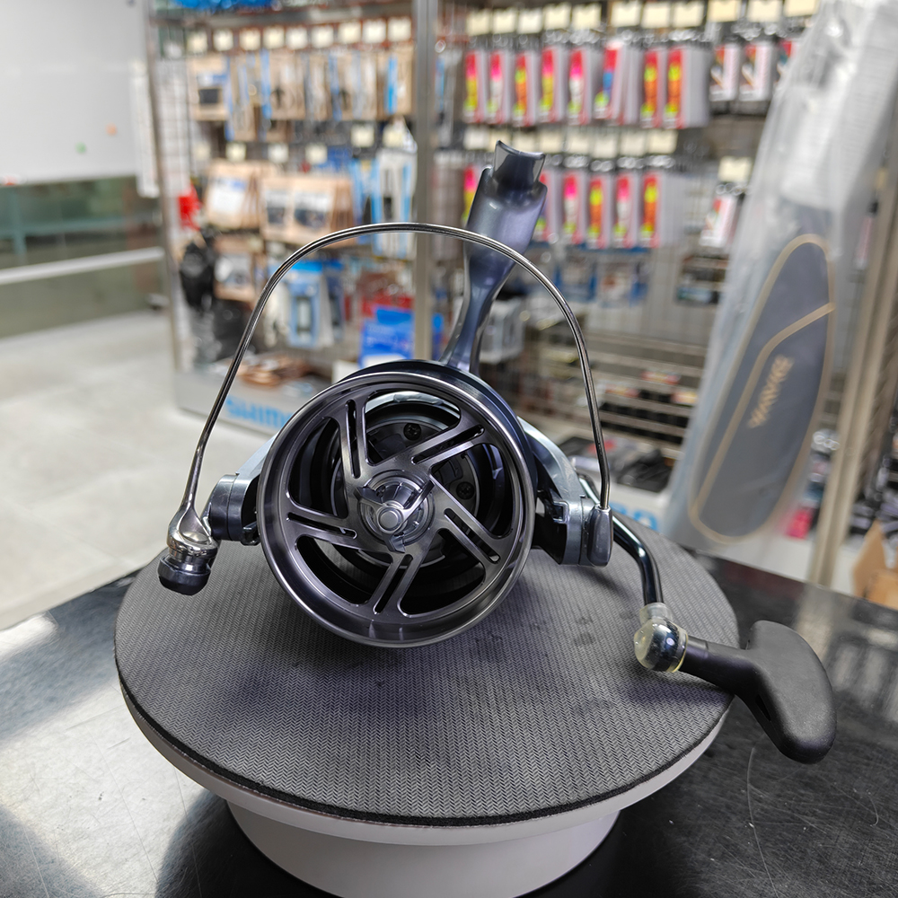 Premium 17 FLIEGEN Surf Reel C - Surf Reel 评论和价格
